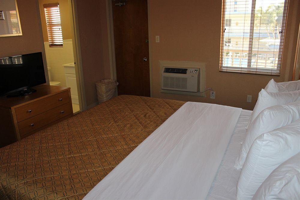 Treasure Island Ocean Club Motel Buitenkant foto